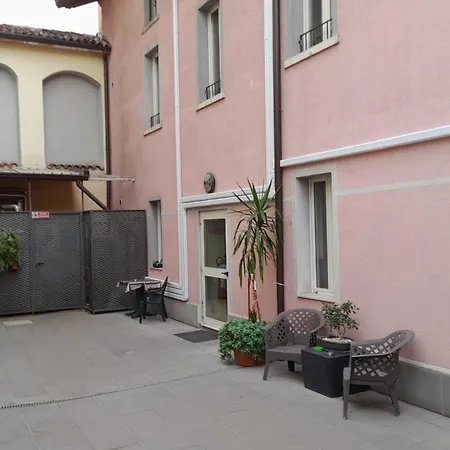 فندق Della Volta 3*