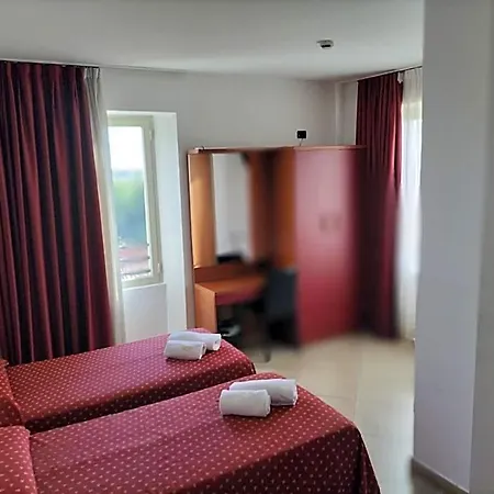 Della Volta 3*