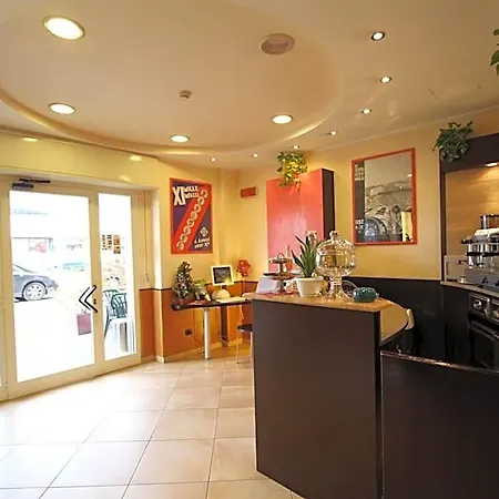 Della Volta 3*