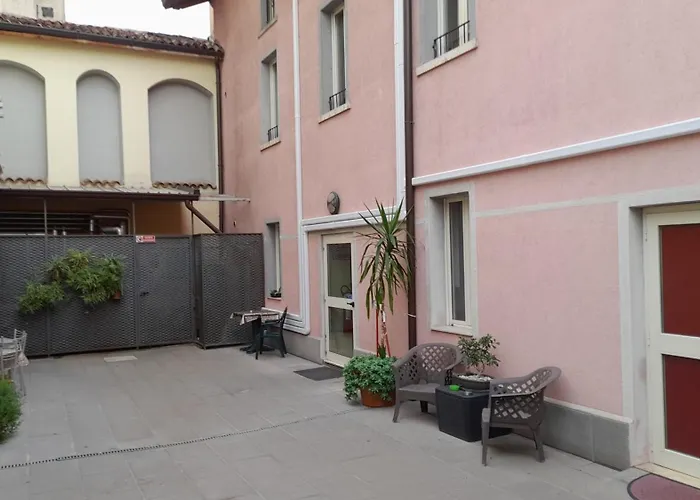 Hotel Della Volta 3*